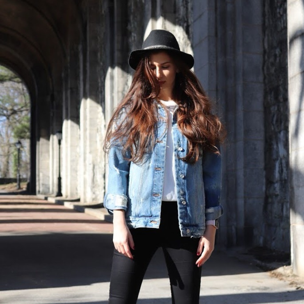 Denim jacket - Picture 3 of 3